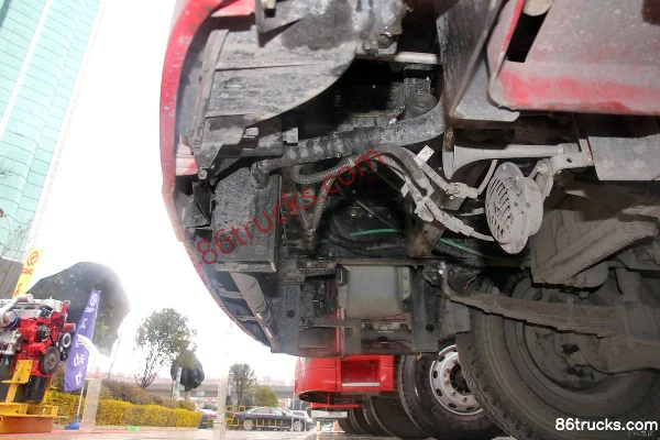 Hualing Hanma Heavy Truck 160 hp 4X2(6 wheels) 7.7m Single Row Van Cargo Truck Chassis (3) | 86Trucks