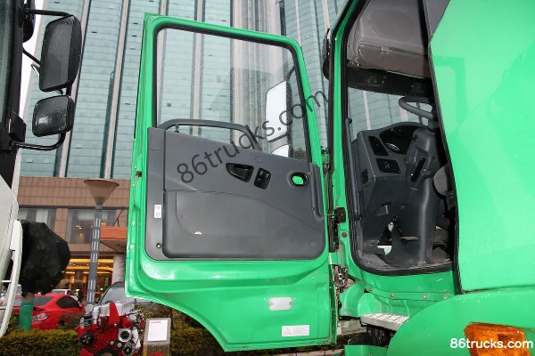 Hualing Hanma heavy truck 345 hp 6X4(10 wheels) 5.6m dump truck Cab (1) | 86Trucks