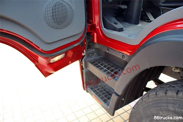 JAC Weisida W530 Medium Truck 160 hp 4X2(6 wheels) 6.75m Flatbed Cargo Truck (Chassis) Cab (2) | 86Trucks