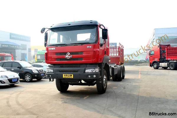Dongfeng Liuqi Chenglong M5 336 hp 6X4(10 wheels) Dump Truck Chassis Exterior (3) | 86Trucks