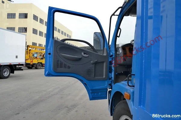 Dongfeng Kaipute E280 116 ch 4X2(6 roues) camion léger fourgon cabine simple 4,172 m (1) | 86Trucks