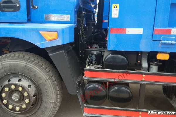 Sichuan Hyundai New Hongyun 140hp 4X2(6 wheels) 4m dump truck Exterior (3) | 86Trucks