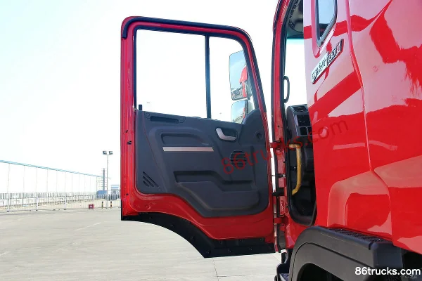 JAC Gallop A5 Heavy Truck 430hp 6X4(10 wheels) Tractor Truck Cab (1) | 86Trucks