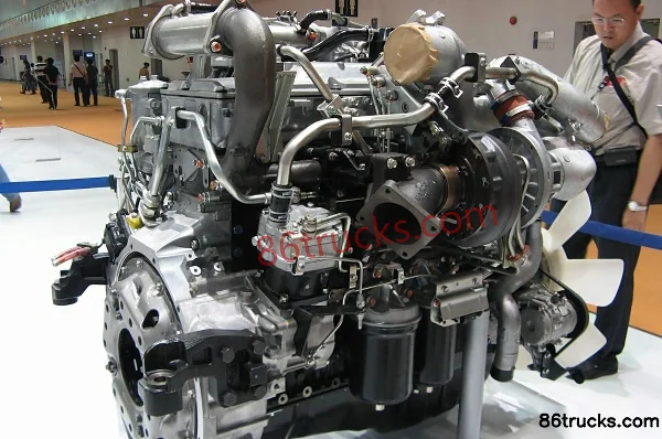 Qingling Isuzu 6UZ1-TC 360 ch 10L China III moteur diesel Extérieur