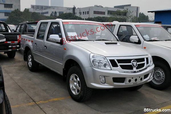 Foton SUP V version standard 2,8 L diesel 95 ch deux roues motrices pick-up double cabine Extérieur (2) | 86Trucks