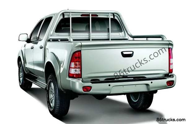 Foton Tunland S Supreme Edition 2.4L Gasoline 136hp 4x4(6 wheels) Double Cab Pickup (Value Edition) Exterior (3) | 86Trucks