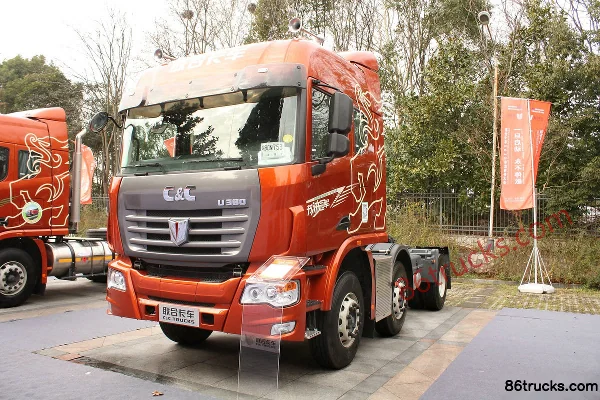 Union Truck U460 poids lourd 460 ch 6X2(8 roues) tracteur routier (ralentisseur hydraulique Voith) Extérieur (3) | 86Trucks