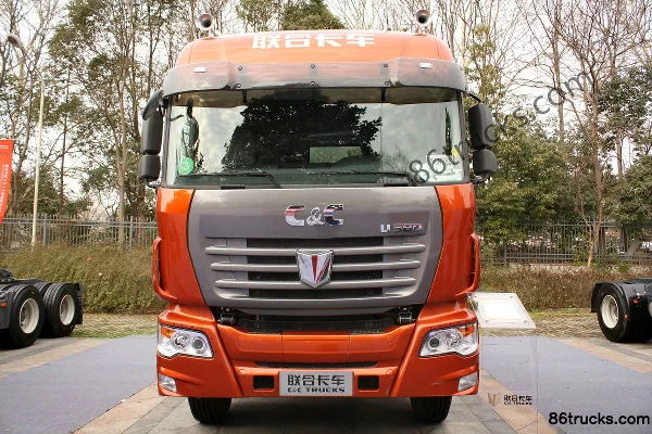 Union Truck U460 poids lourd 460 ch 6X2(8 roues) tracteur routier (ralentisseur hydraulique Voith) Extérieur (2) | 86Trucks