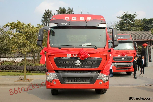Sinotruk HOWO T5G camion lourd 340 ch 6X4(10 roues) tracteur routier Extérieur (2) | 86Trucks