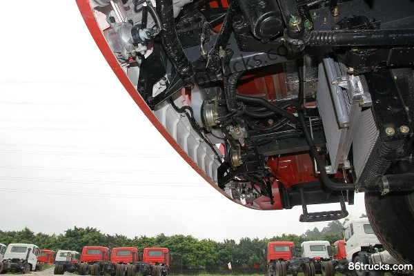 Dongfeng Commercial Vehicle Tianjin Medium Truck 160hp 4X2(6 wheels) 7.5m box cargo truck chassis (3) | 86Trucks