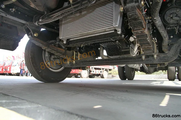 JAC Shuailing H330 120 hp 4X2(6 wheels) 4.18m Single Row Flatbed Light Truck Chassis (1) | 86Trucks
