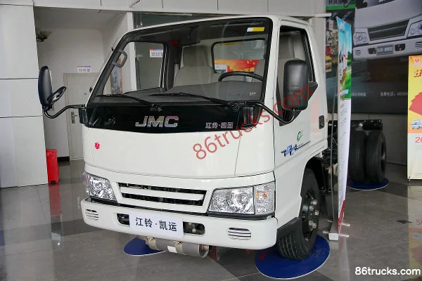 JMC Kaiyun 109 ch 4X2(6 roues) empattement 3360 châssis de camion léger simple cabine (châssis pour fourgon à gaz inflammable) Extérieur (2)