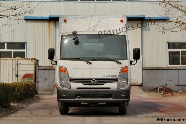 Zhengzhou Nissan Capstar 130 ch 4X2(6 roues) camion frigorifique 4 m Extérieur (2) | 86Trucks