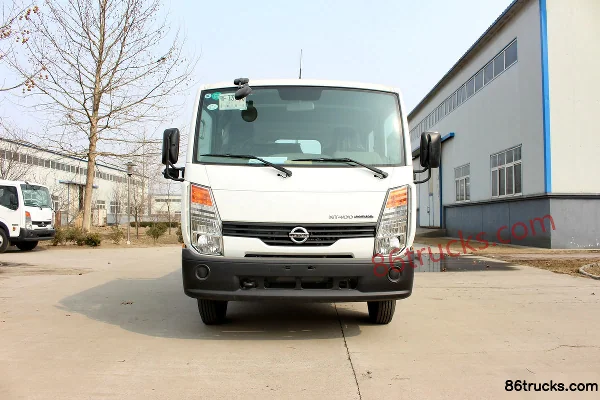Zhengzhou Nissan Cabstar 130hp 4X2(6 wheels) 2.1m double-row flatbed light truck Exterior (2) | 86Trucks