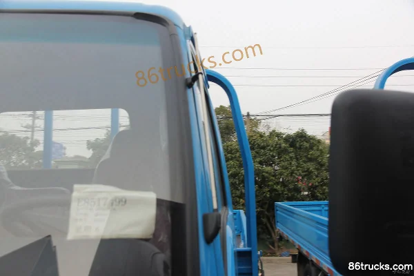 JAC Haoyun 80 ch 4X2(6 roues) camion léger à plateau 4,18 m cabine simple Extérieur (3) | 86Trucks