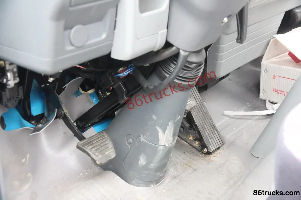 JAC Haoyun 80 ch 4X2(6 roues) camion léger à plateau 4,18 m cabine simple (3) | 86Trucks