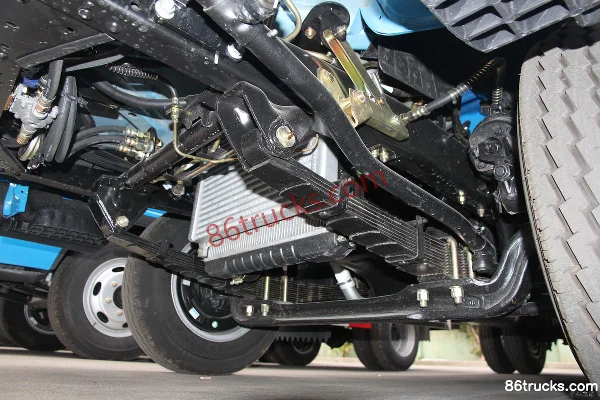JAC Haoyun 33 95 hp 4X2(6 wheels) 4.18m Single Row Flatbed Light Truck Chassis (3) | 86Trucks