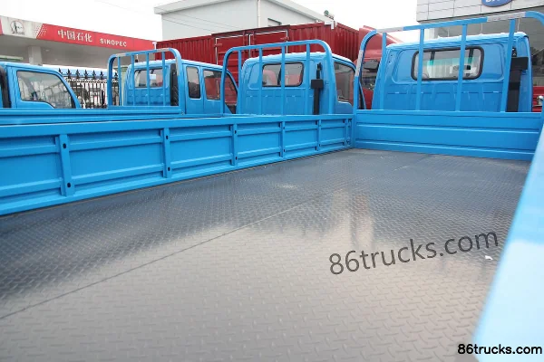 JAC Haoyun 33 95 hp 4X2(6 wheels) 4.18m Single Row Flatbed Light Truck Body (2) | 86Trucks