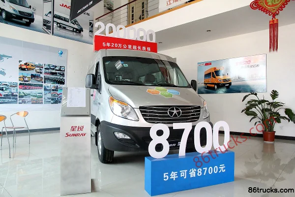 JAC Sunray 4 Series Star Express 139 hp 6-seat Commercial Van Exterior (3) | 86Trucks
