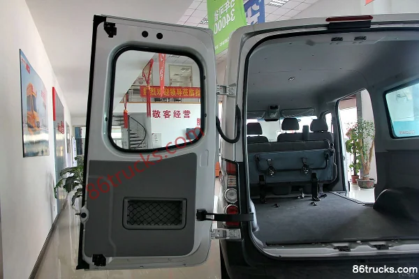 JAC Sunray 4 Series Star Express 139 hp 6-seat Commercial Van Cargo Box (3) | 86Trucks