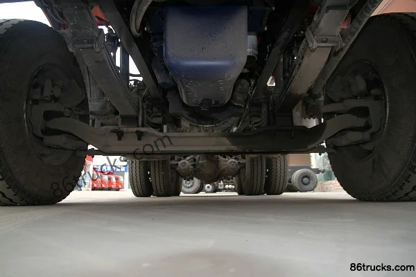 Beiben V3M Heavy Truck 385 hp 6X4(10 wheels) Tractor Truck Chassis (2) | 86Trucks