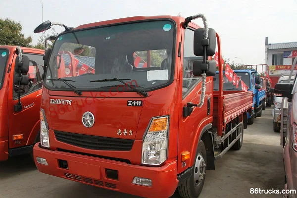 Dayun Aopuli 120hp 4X2(6 wheels) 4.12m Single-row Flatbed Light Truck Exterior (3) | 86Trucks