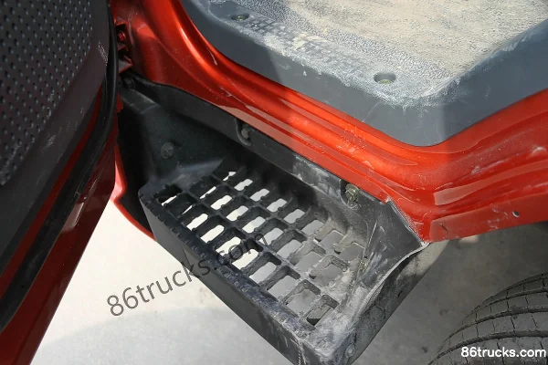 Dayun Aopuli 120hp 4X2(6 wheels) 4.12m Single-row Flatbed Light Truck Cab (2) | 86Trucks