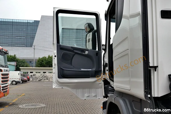 Scania G Series Heavy Truck 2015 Model 440 hp 6X2(8 wheels) Tractor Truck (Disc Brake) (Model G400) Cab (1) | 86Trucks