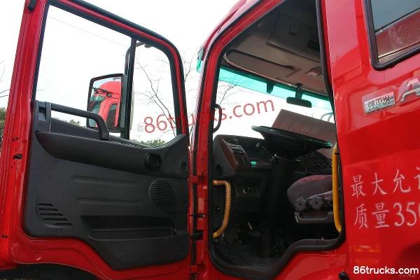 JAC Gallop A3L camion lourd 300 ch 4X2(6 roues) tracteur routier portuaire (cabine étroite) (1) | 86Trucks