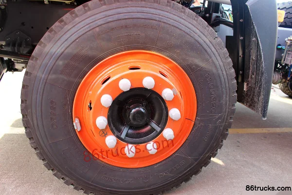 JAC Gallop A3L camion lourd 300 ch 4X2(6 roues) tracteur routier portuaire (cabine étroite) Châssis (3) | 86Trucks