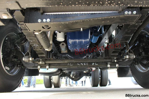 JAC Gallop A3W camion lourd 300 ch 4X2(6 roues) tracteur routier portuaire (cabine large) Châssis (1) | 86Trucks