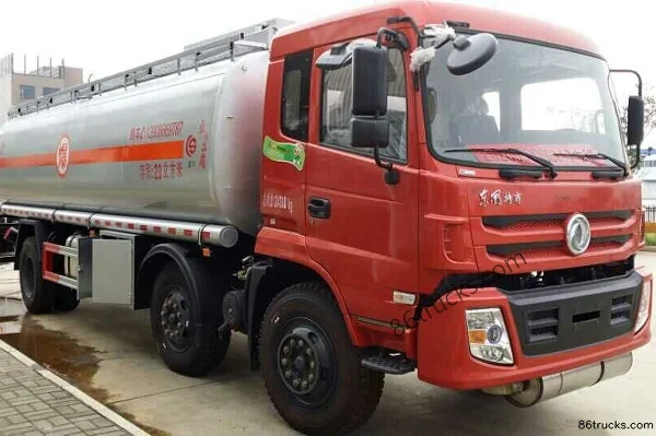 Dongfeng Teshang 210 ch 6X2(8 roues) camion citerne à carburant (marque Chusheng) Extérieur (2) | 86Trucks