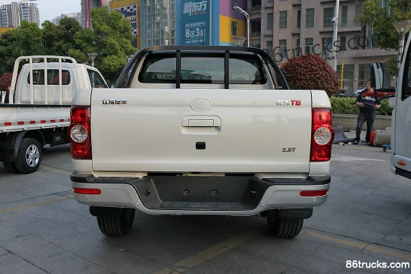 JAC T6 2024 Business Edition 2.0T Diesel 150hp 4WD Standard Wheelbase Double Cab Pickup (3) | 86Trucks