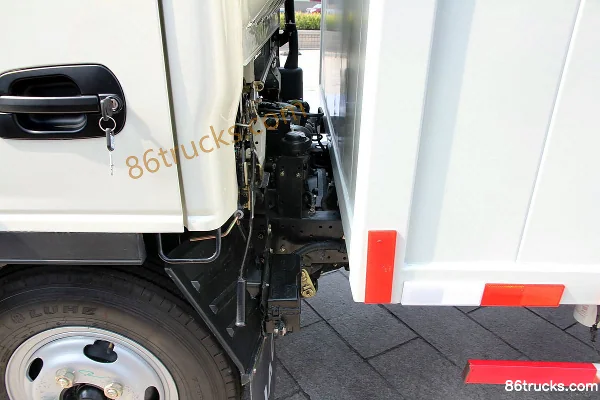JAC Kangling 28 Narrow Body 82 hp 4X2(6 wheels) 3.7m Single Row Van Light Truck (JAC Power) Chassis (2) | 86Trucks