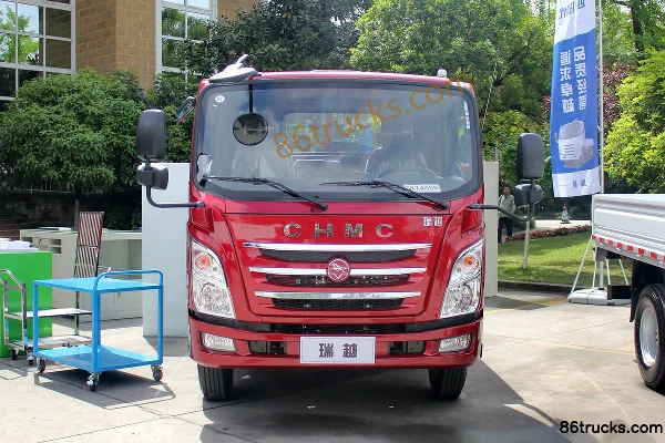 Sichuan Hyundai Ruiyue 115 hp 4X2(6 wheels) 4.18m Single Row Flatbed Light Truck Exterior (2) | 86Trucks