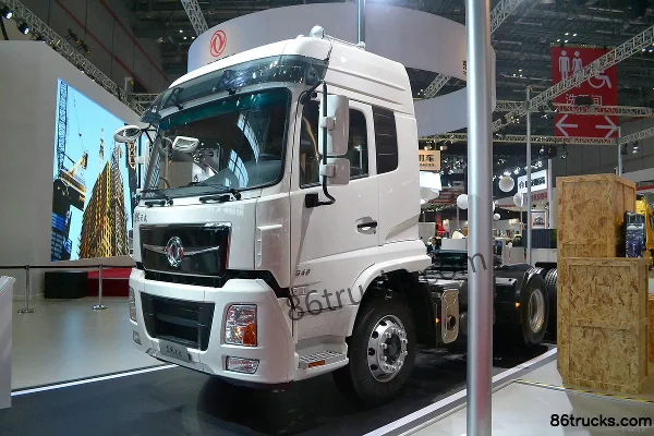 Dongfeng Commercial Vehicle Tianlong Heavy Truck 340 hp 6X4(10 wheels) Tractor Truck Exterior (3) | 86Trucks