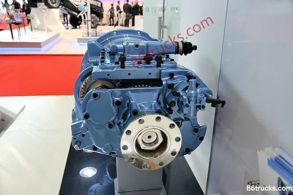 Eaton RTO-XX110C 10-Speed Manual Transmission Exterior (3) | 86Trucks