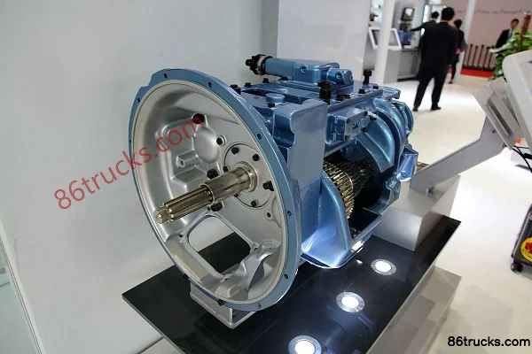 Eaton RT-XX110B 10-Speed Manual Transmission Exterior (2) | 86Trucks