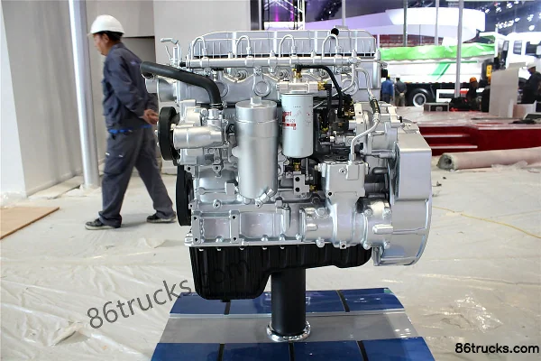 Dongfeng DDi50S240-50 240 hp 5L China V Diesel Engine Exterior (3) | 86Trucks