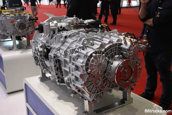 Fast Gear C16JSDQXL250TA 16-Speed Manual Transmission Exterior (3) | 86Trucks