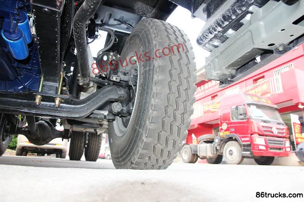 Dayun N8E heavy truck 290 hp 4X2(6 wheels) tractor truck Chassis (3) | 86Trucks