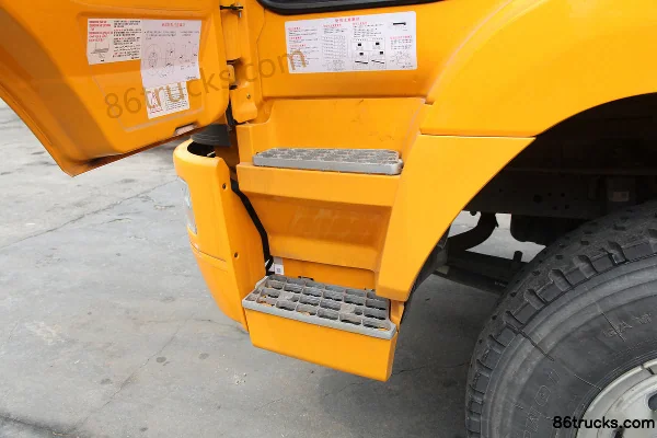 Hualing camion lourd 300 ch 6X4(10 roues) camion benne 5,6 m Cabine (3) | 86Trucks