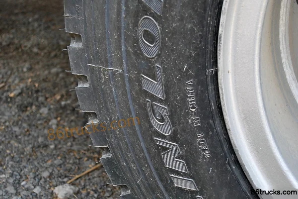 Foton Aumark S5 Camion porteur standard 170 ch 4X2(6 roues) 6,2 m fourgon cabine avancée Châssis (1) | 86Trucks