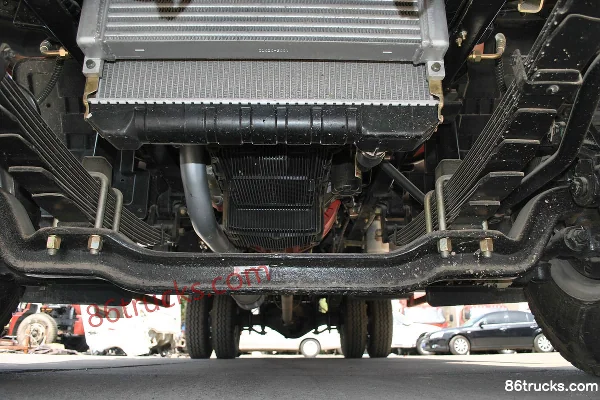 Foton Aumark 3 156 hp 4X2(6 wheels) Grain Van Light Truck Chassis (1) | 86Trucks