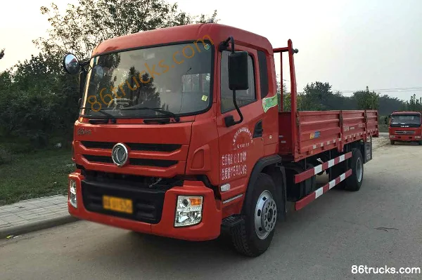 Dongfeng Tesun Medium Truck 160 hp 4X2(6 wheels) 6.8m Flatbed Truck (EQ1160GF1) Exterior (3) | 86Trucks