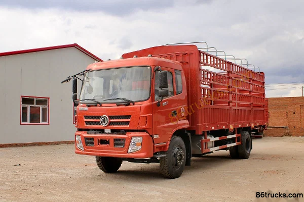 Dongfeng Yuhu Medium Truck 180hp 4X2(6 wheels) 6.8m stake truck (axle ratio: 6.5) (DFS5168CCYL1) Exterior (3) | 86Trucks