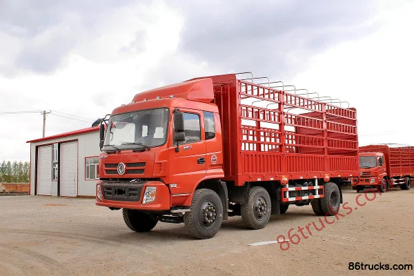 Dongfeng Yuhu Medium Truck 190 hp 6X2(8 wheels) 7.2m stake truck (EQ5253CCYF1) Exterior (3) | 86Trucks