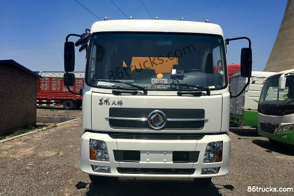 Dongfeng Commercial Vehicle Tianjin 180 ch 4X2(6 roues) camion de transport de matériel explosif (marque Jiangte) Extéri