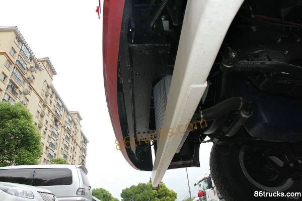 Foton Auman ETX Série 5 camion lourd 336 ch 4X2(6 roues) tracteur routier Châssis (2) | 86Trucks