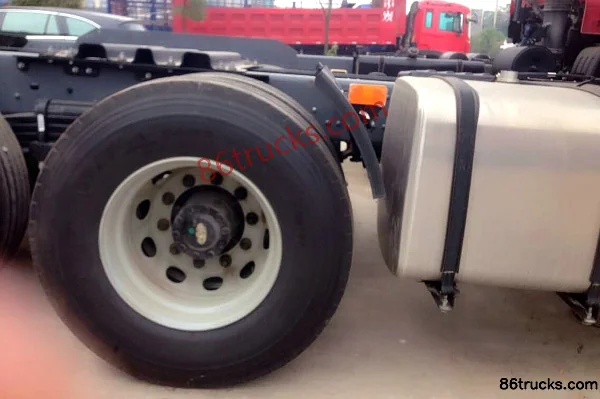 JAC Gallop K3 heavy truck 430 hp 6X4(10 wheels) tractor truck Chassis (2) | 86Trucks